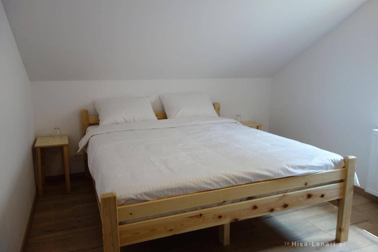 Hisa Lenart Apartment โทลมิน ภายนอก รูปภาพ