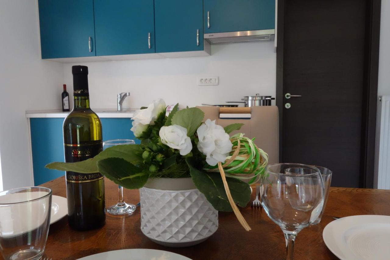 Hisa Lenart Apartment โทลมิน ภายนอก รูปภาพ