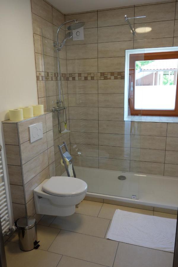 Hisa Lenart Apartment โทลมิน ภายนอก รูปภาพ